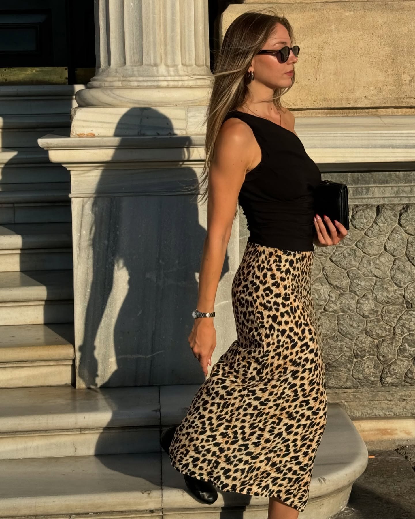 ✨ #Asliozgun #Ootd #Leopar #Trendylook #Outfitinspiration